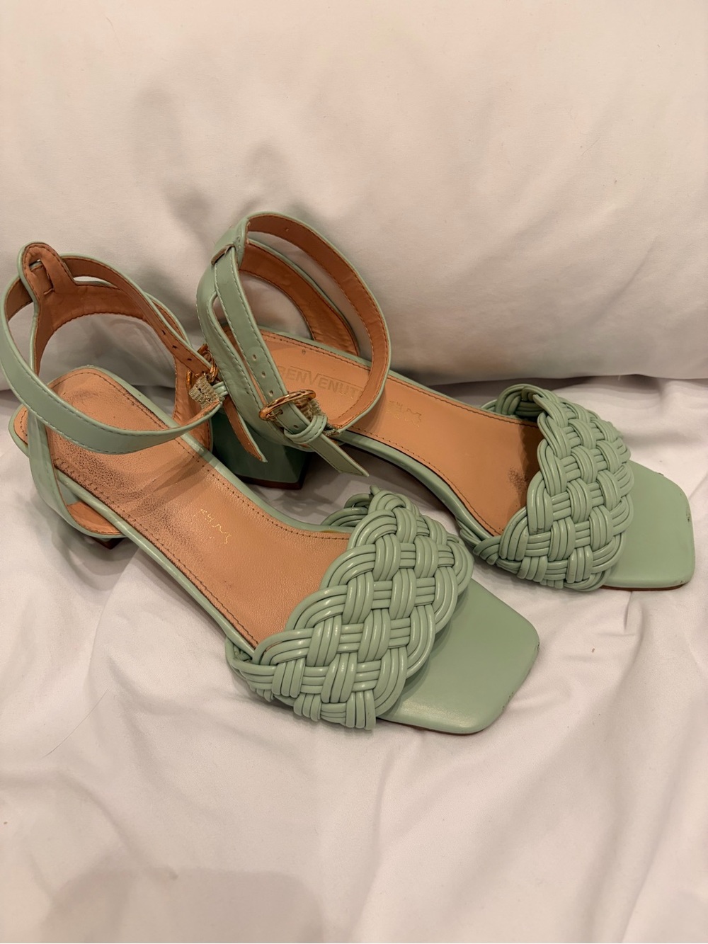 Benvenuti Woven Strap Block Heel Sandals in Sage Green - Size 9/39